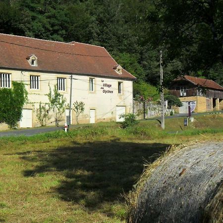 Le Village Des Glycines Carsac-Aillac Εξωτερικό φωτογραφία